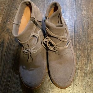 Ugh Women’s Reid Mocc